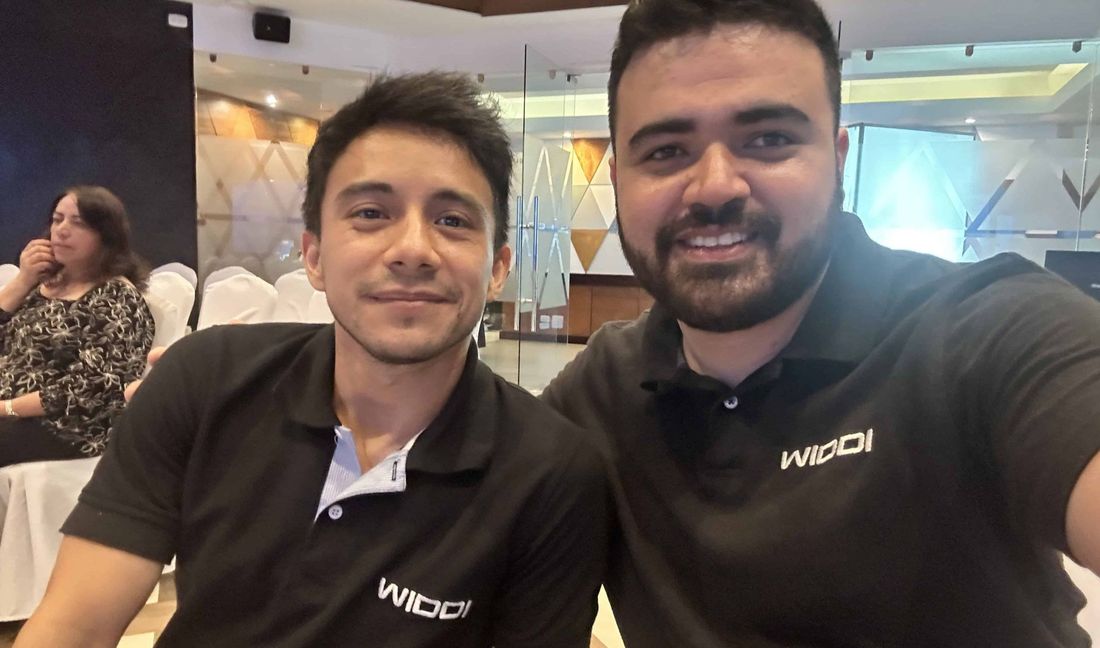 Equipo de WIDDI en un evento
